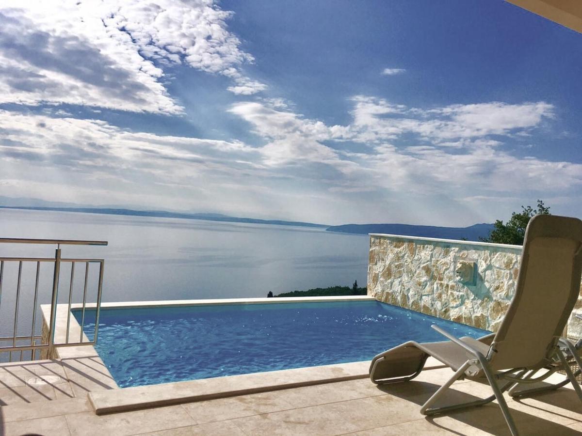 Villa Sabine Apartment Losinj Medveja Esterno foto